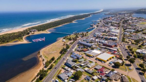 Lilly G, Lakes Entrance
